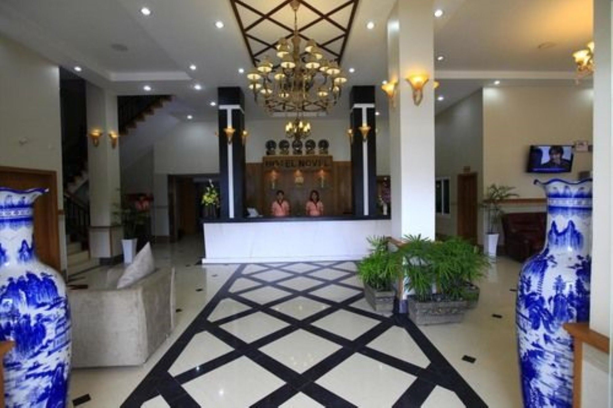 Hotel Novel Yangon Exteriör bild
